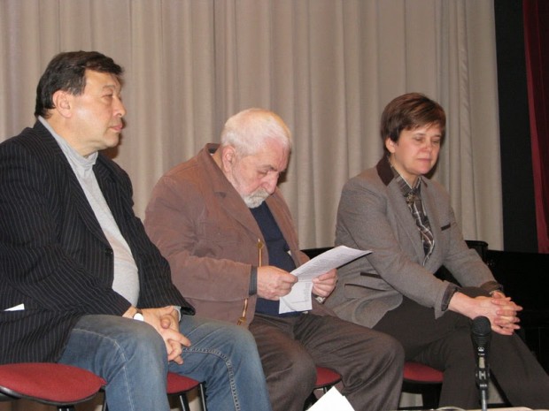 Yevgeny Gontmakher, Alexey Simonov, and Irina Prokhorova at the Congress of Intelligentsia on 19 March 2014 in Moscow. Photo by Vera Vasilyeva