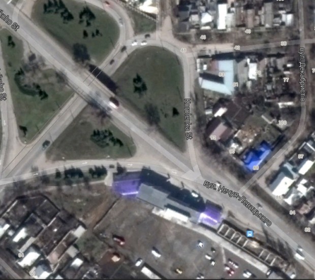 Intersection of Korolenko St. and Nechuya-Levitsky Blvd. in Lugansk, site of Buk sighting.