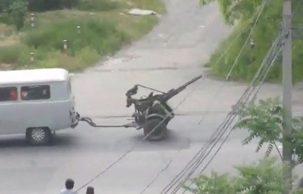 140528-AAA-donetsk-vostok-battalion-e140