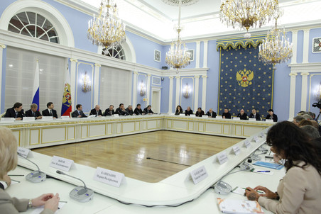 Civic Chamber meeting in one of the ornate rooms at the Kremlin in 2011. Photo by ITAR TASS