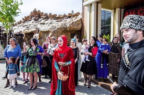 Heda-Chechen-Wedding1.jpg