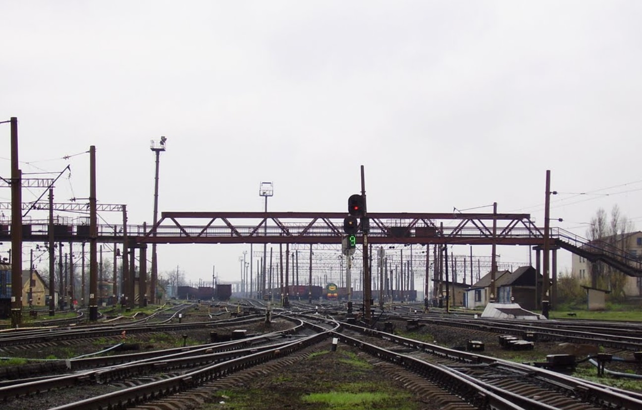 Debaltsevo-Railroad-VnTsokur.jpg
